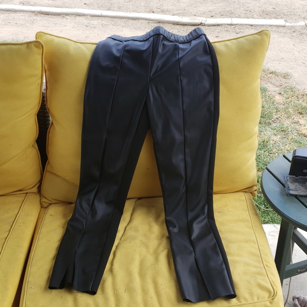 Bcbgeneration 100% Polyurethane Capri Pants.